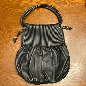 BODHI Pleated Black Leather Shoulder Bag